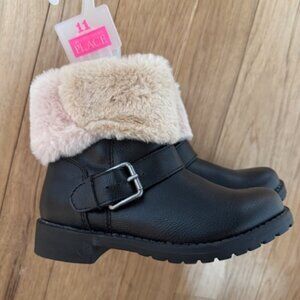NWT Children's Place Faux Fur Boots Size 11